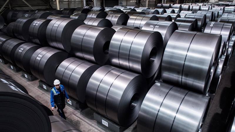 Quặng sắt phục hồi nhờ hy vọng mới về kích thích kinh tế của Trung Quốc, Giá thép toàn cầu có thể tăng nhẹ