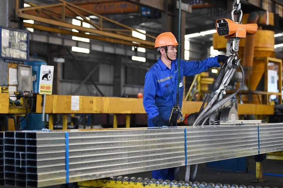 Giá thép trong nước đồng loạt tăng trước áp lực chi phí lớn